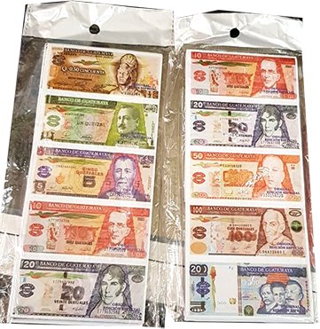 Paquete de billetes falsos pequeños